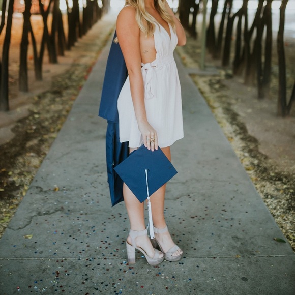 Short fun pink dress- soft linen - Picture 4 of 4